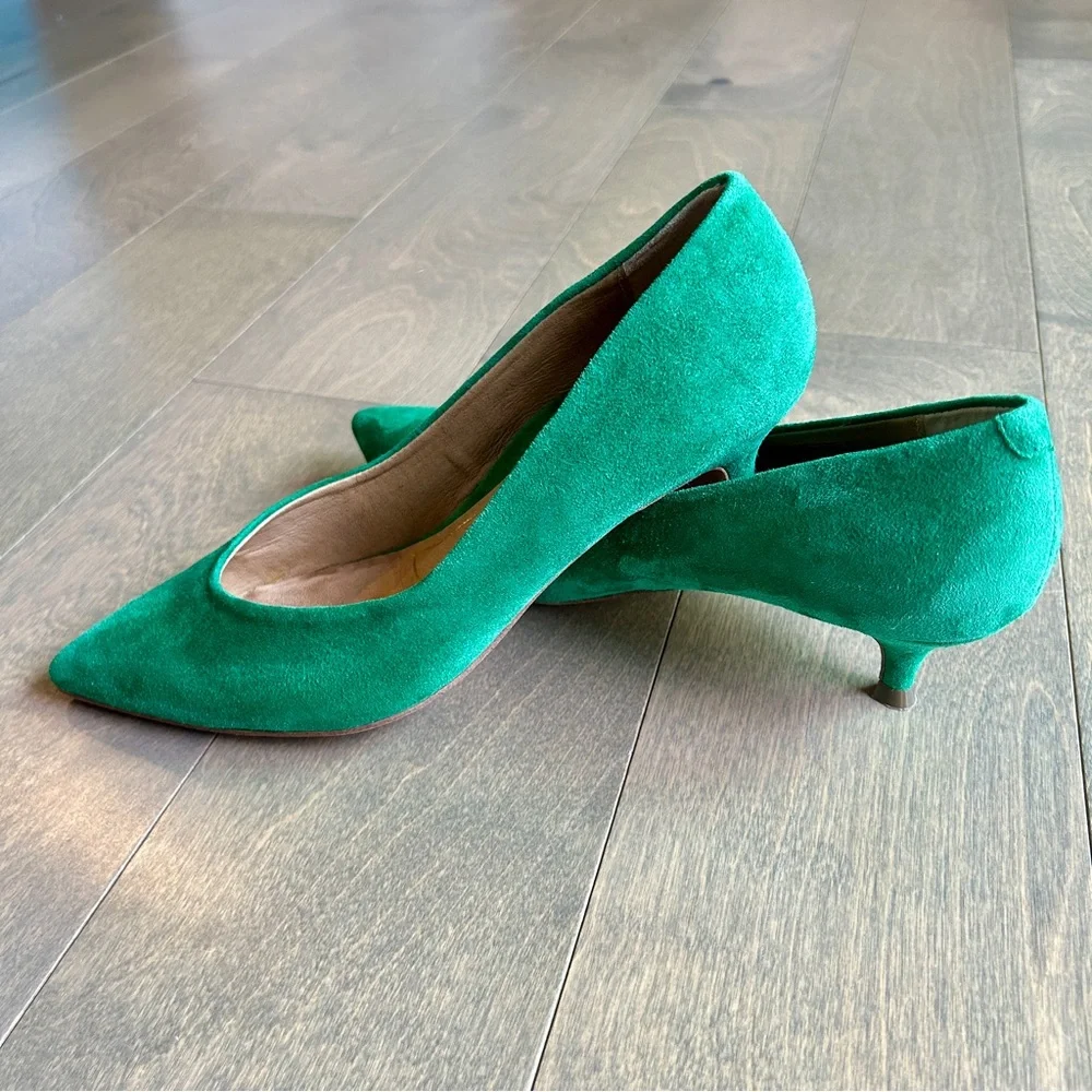 Vionic Josie Kitten Heel Emerald Suede Size 7 EUC